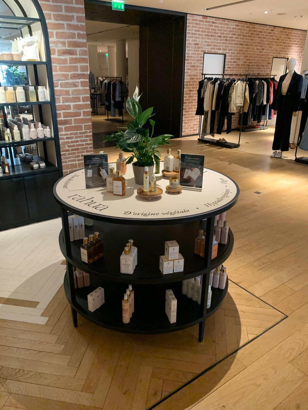 Le Bon Marché, Table + Shelf Talkers Design